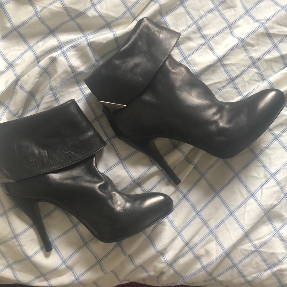 Loriblu Boots - Picture 1 of 8